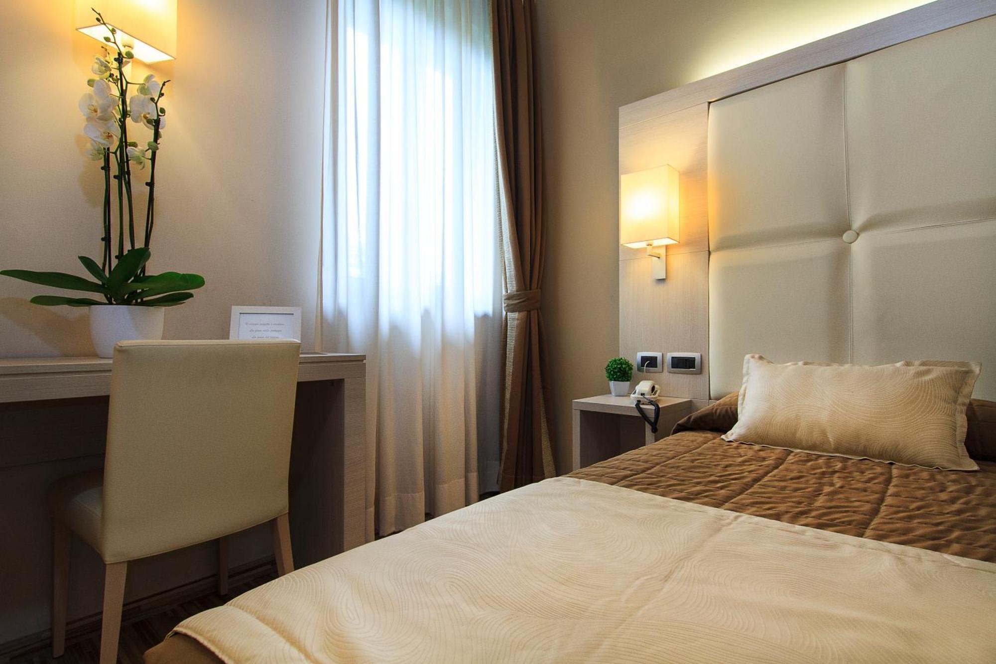Antica Locanda Del Villoresi Nerviano Номер фото