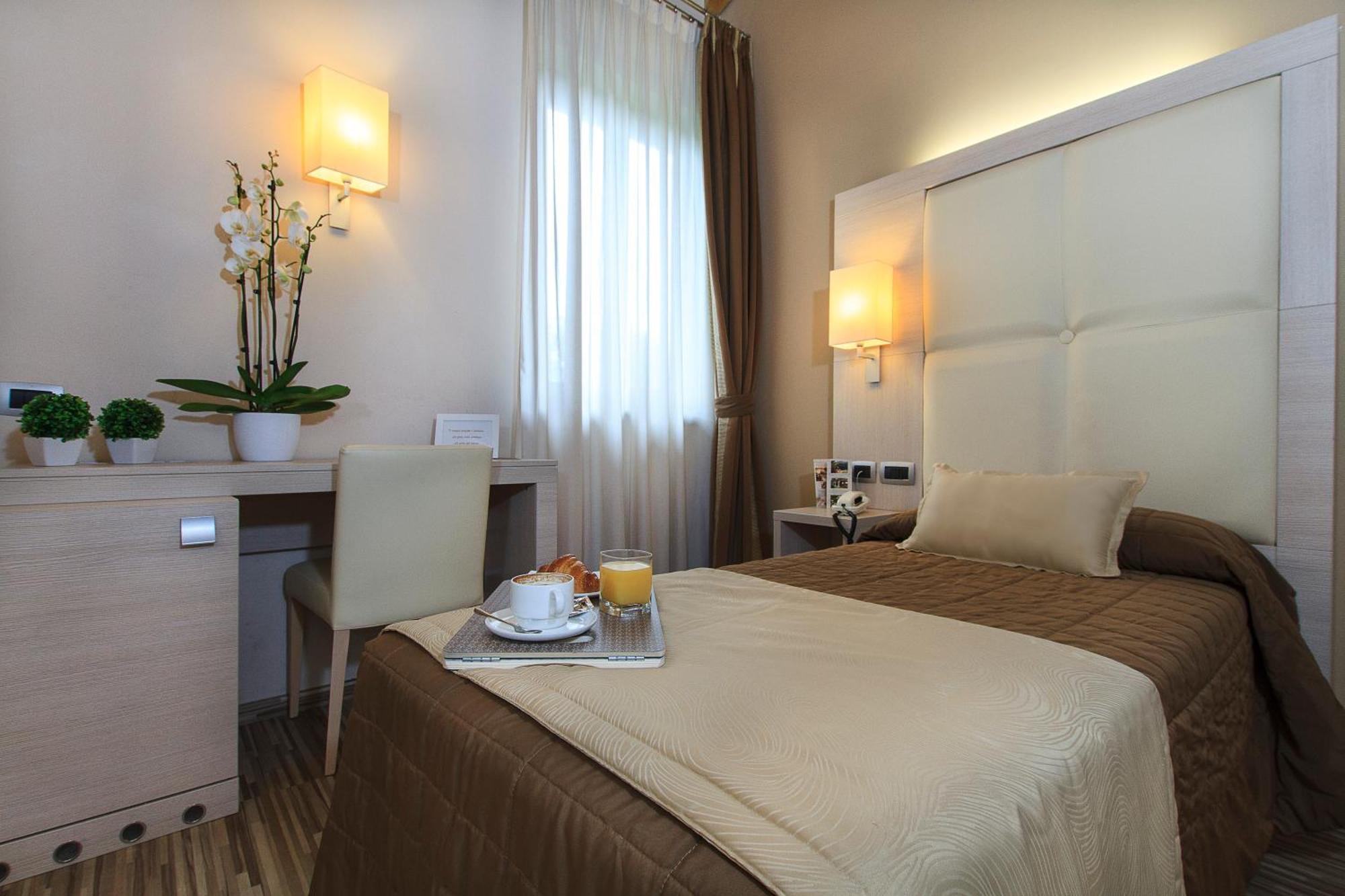 Antica Locanda Del Villoresi Nerviano Номер фото