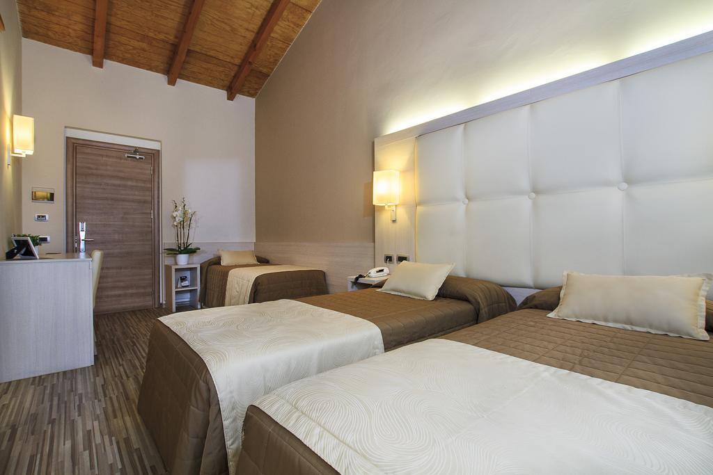 Antica Locanda Del Villoresi Nerviano Номер фото